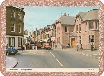 157c69f4-1c00-493a-b9b6-ac4f9cd380b8.jpg; 3308.05; Dingwall, The High Street; postcard