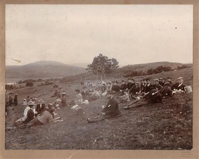 3d165abd-ea16-46a9-a629-a13ccd8a89d0.jpg; 3619; Picnic at Loch Ussie; photograph