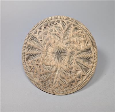 436382f2-bc8a-4112-ad02-e4bb74786928.jpg; 1618; ; butter stamp