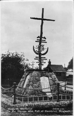 54233e3b-28b8-4038-8353-0e974b13cf96.jpg; 2763.40; Seaforth Memorial, Dingwall; postcard