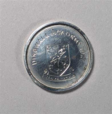 c03bdab0-b6df-446c-b07b-adb5fddaadce.jpg; 4272; F.P Club Sports Championship, 1927; medal