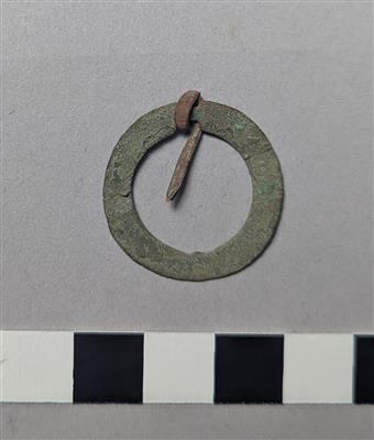 f7a9a69d-6820-406e-ad90-7752ea7b9c30.jpg; 2516; brooch; brooch