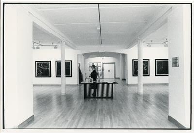 2011.254.2_crop.jpg; 2011.254.2; Photograph: Glasgow Print Studio's Gallery - King Street (1988); Black and white photograph