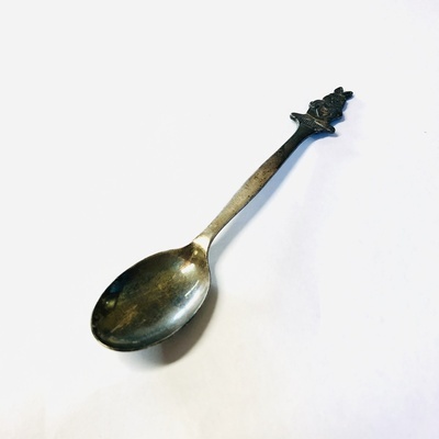 0000-0005-MMO.jpg; 0000-0005-MMO; Metalen lepel van DZH, Duinwaterbedrijf Zuidholland; lepels