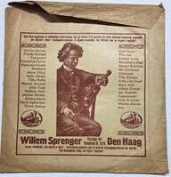 0000-0146v-HHI.jpg; 0000-0146-HHI; platenhoes van N.V. Willem Sprenger's ''His Master's Voice'';