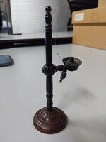 1960-0303-KPO-002b.jpg; 1960-0303-KPO/002; Kaarsenstandaard met snuiter.; miniaturen