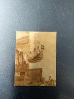 1960-0303-KPO-049d.jpg; 1960-0303-KPO/049; Fotomap met 2 zwart/wit foto's.; miniaturen