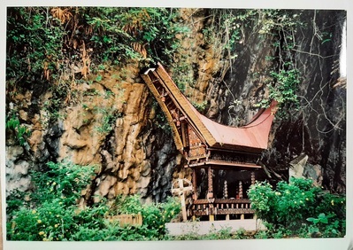 2012-0008-PRE.jpg; 2012-0008-PRE; Graf van een Hollandse missionaris; fotografie