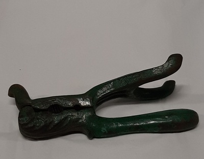 2013-0006-MMO.jpg; 2013-0006-MMO; Apothekers Kurkenknijper; gebruiksvoorwerp