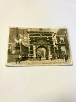 2019-0001-PRE.jpg; 2019-0001-PRE; Ansichtkaart Stadhouderspoort Den Haag met uitvouwbare leporello met fotos van bezienswaardigheden van Den Haag; prenten