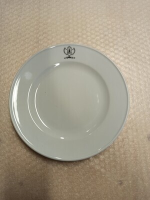 2020-0001-MCE-1.jpg; 2020-0001-MCE/8; Bord bedrukt met Garoeda logo; serviezen