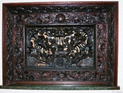 2020-0008-MHO.jpg; 2020-0008-MHO; Houten paneel uit restuarant Garoeda; Houten voorwerpen