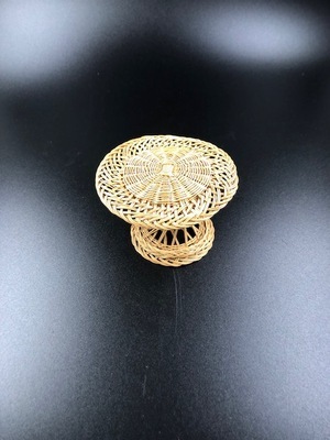 2ed648bf-1696-4ced-8c26-dbdecf137d4f.jpg; 1960-0276-KPO/008; Rieten tafel; tafels (dragend meubilair)