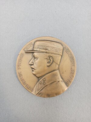 3107822e-9e57-4ce2-8957-007a69a2e3f4.jpg; 1908-0002-PEO; De hulp van de prins Hendrik bij de ramp van het S.S. "Berlin" bij Hoek van Holland op 21 februari 1907; onderscheidingen (eretitels)