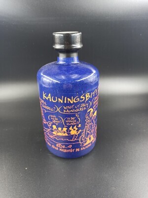 3a023f69-9fcd-4fc9-b1dc-4172f748426f.jpg; 0000-0765-HHI; Fles met Koningsbitter 'Kauningsbittâh'; flessen
