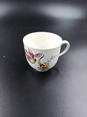 4324c70b-7904-4026-b692-dd32da55cdf0.jpg; 1940-0086-OCE; Theekopje; koppen (drinkgerei)