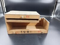 46812087-16b4-406c-a380-683962d344a5.jpg; 1941-0001-MHO/83; Model van gebouw aan het Binnenhof, mogelijk de Hofkapel; gebouwen