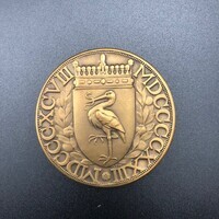 48218bbf-4fab-4b54-a603-a112b4d2464c.jpg; 1923-0002-PEO; Het 25-jarig regeringsjubileum van Wilhelmina, koningin der Nederlanden; onderscheidingen (eretitels)