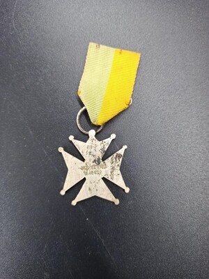 489849d5-2590-4bfb-83cb-a4f350887386.jpg; 0000-0035-MMO; Lintje voor deelname aan de "Residentie Marsch"; lintje (onderscheiding)