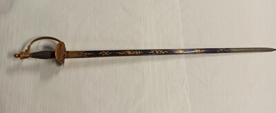 49390542-eaf4-432d-8a11-3bfa2527749d.jpg; 0000-0239-HHI/a-b; Zwaard en schede, 'de Staten van Zeeland aan den Luitenant Kolonel P. Ledel Verdediger aan het 4e district der provincie in October 1830'; eresabel