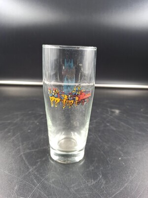 496826c5-0915-4131-b9af-b71a9d4ff05e.jpg; 1993-0009-HHI; Een ZHB bierglas; bierglazen