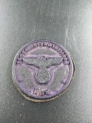 4e6a252d-396d-42dd-90c3-eba40ae2923c.jpg; 2022-0004-HHI; Stempelrubber met nazi-symboliek.; stempels