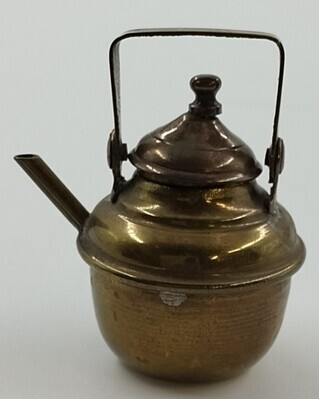 6c40ef6f-0ff1-4973-b687-6a5dbc7cf510.jpg; 1960-0225-KPO/066; Koperen ketel met los deksel.; miniaturen