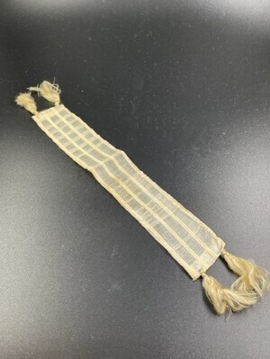 7098ef99-6f22-4da6-8dbc-5a3cd66bccbf.jpg; 1960-0274-KPO/052; Katoenen sjaal ; sjaals (kledingaccessoires)