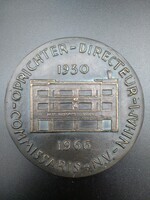 76b0a2bc-bf72-424a-a6b2-bafde7320e5b.jpg; 1985-0001-PEO; Het overlijden van W.L.B.J. Temeeus, oprichter van de N.V. NIHAM; onderscheidingen (eretitels)