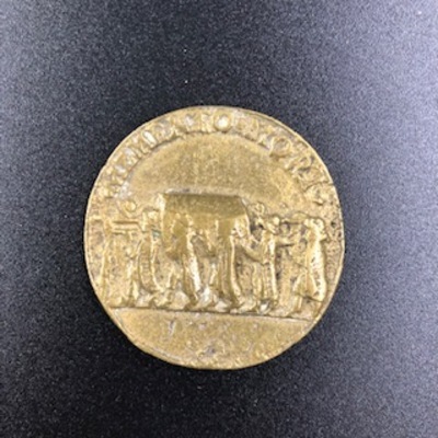 772b097c-97c3-446b-9d9b-88b9d452e792.jpg; 0000-0071-PEO; De onbekende Haagse buurt.; Buurtpenning