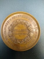 7944b893-160d-4ac7-bbe6-b5b01020692e.jpg; 0000-0167-PEO; Aan koning Willem III bij de watersnood in januari en februari 1861; onderscheidingen (eretitels)