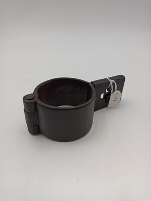 7b584e59-32e3-4f4a-a221-9b3edc4a6418.jpg; 184; Handboei; handboeien