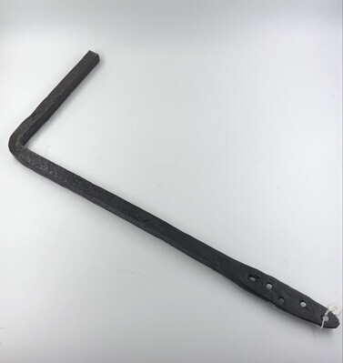 7bb95349-b32e-430d-822a-e704bf401164.jpg; 234; Metalen haak met een plat uiteinde; haken (bevestigingsmiddelen)