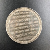 7eac738b-ca27-438d-bcf1-6c4483a5258c.jpg; 0000-0082-PEE/2; De grote vergadering van de Staten Generaal na de dood van Willem II te 's Gravenhage gehouden; onderscheidingen (eretitels)