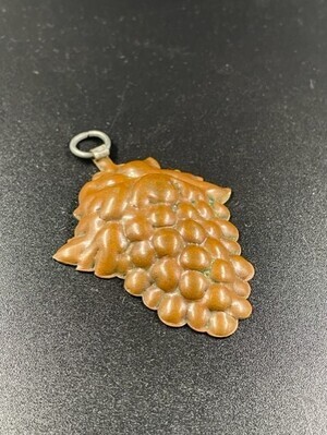 7eea0581-c78d-4002-a7a5-ba0e54a82394.jpg; 1960-0000-KPO/133; Koperen puddingvorm.
; puddingvorm