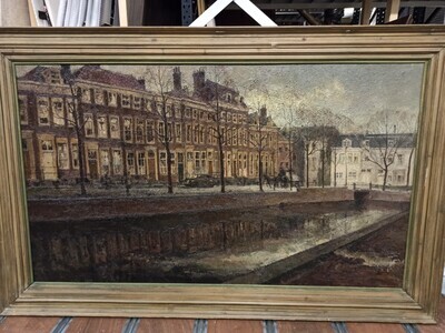 81ae79d1-bde7-40d3-80ba-ec07b3d956bc.jpg; 0000-0113-SCH; Stadsgezicht met gracht; stadsgezicht