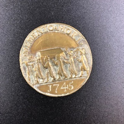 85a6b010-b837-4ec3-8983-2975592b7145.jpg; 0000-0074-PEO; De Vlamingstraatbuurt; Buurtpenning