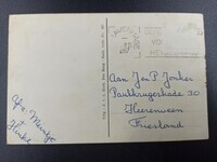 8a4e5862-24c8-4616-90c3-1a591bc0250c.jpg; 1999-0002-PRE; Ansichtkaart met foto van de Boulevard te Scheveningen; ansichtkaarten