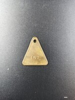 90e71a85-1d76-4cca-a2c2-7fc582ab488f.jpg; 0000-0333-PEO; Hondenpenning uit 1933; hondenpenningen (belastingpenningen)