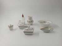 92d1f005-952f-44aa-8548-0d0ff08bcb06.jpg; 1958-0018-KPO/a-h; Wasstel bestaande uit 8 onderdelen, Chinees; wasuitrusting