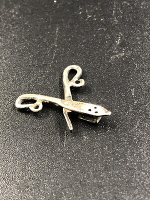 997b90d7-fc57-4cd7-bb0e-9b9a2af800ba.jpg; 1960-0259-KPO/006; Zilveren snuitschaar; scharen