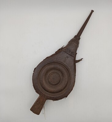 b1072af7-e926-465f-9276-4653b54e2942.jpg; 076; Blaasbalg; blaasbalgen