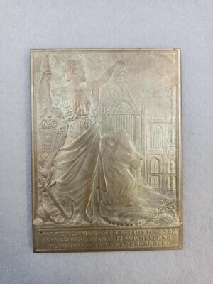 cae77ccb-e0d4-4ba7-9e4b-9290196d1cd0.jpg; 1898-0001-PEO; De inhuldiging van Wilhelmina, koningin der Nederlanden, te Amsterdam.; onderscheidingen (eretitels)