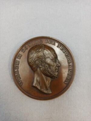 d59597e2-6692-441c-87d6-38400fdad32b.jpg; 0000-0044-PEO/1; De onthulling van het ruiterstandbeeld van prins Willem I te 's Gravenhage; onderscheidingen (eretitels)