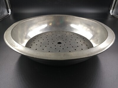 da99277e-b723-40cb-b73e-930325da59d9.jpg; 1979x0011-OMO/1a-b; Schaal met treeft uit het Oude Mannenhuis.; schalen