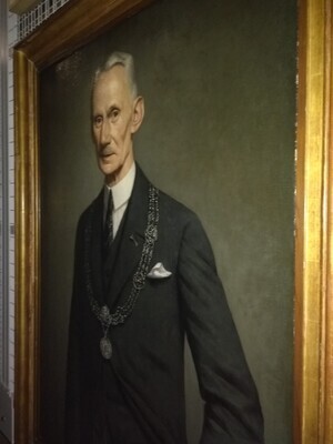 e1857525-4cb8-4b24-a9c8-13afeb7fd8a9.jpg; 2002-0058-HHI; Portret van Burgemeester C.L. van der Bilt.; portretten