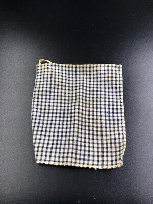 ef38d088-4768-4957-8a35-3b1dbdb3c321.jpg; 1960-0284-KPO/042; Wit/blauw geruite keukendoek; keukendoek