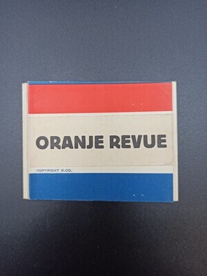 feedd7da-2981-42bb-bebc-2385e9e85205.jpg; 0000-0927-PRE; Fotoreeks getiteld 'Oranje Revue'; fotoalbums