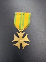 ffcaaf7a-9c44-4c7b-ab9b-de7c04e0ceb4.jpg; 0000-0039-MMO; NBVLO kruis voor marsvaardigheid; lintje (onderscheiding)