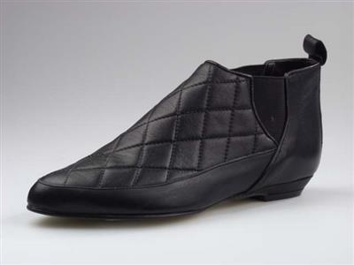 00006.jpg; 00006; hoge schoen met elastieksluiting; elastiekbottine